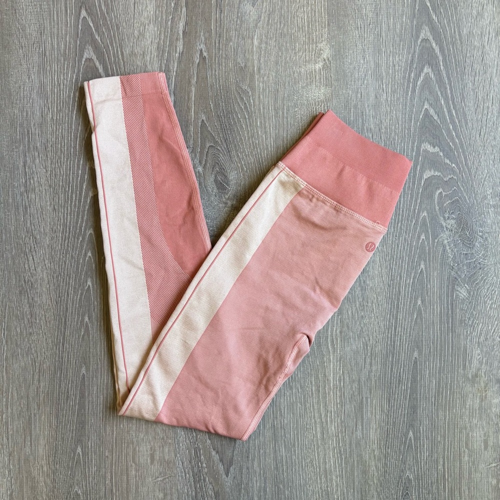 Lululemon Ebb to Train Tight Women’s Size 4